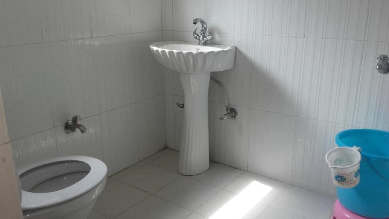 Hayat Hotel Pahalgām エクステリア 写真
